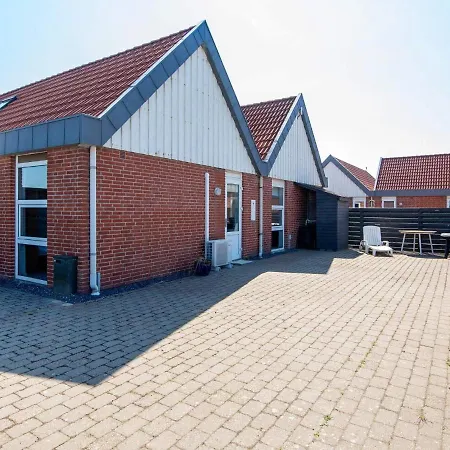 6 Person In Hvide Sande-by Traum *
